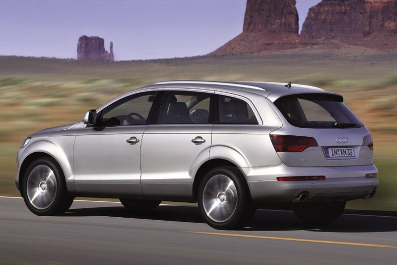 Q7