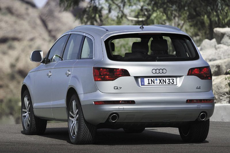Q7